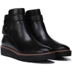 Naturalizer Black Leather Aster Ankle Boots